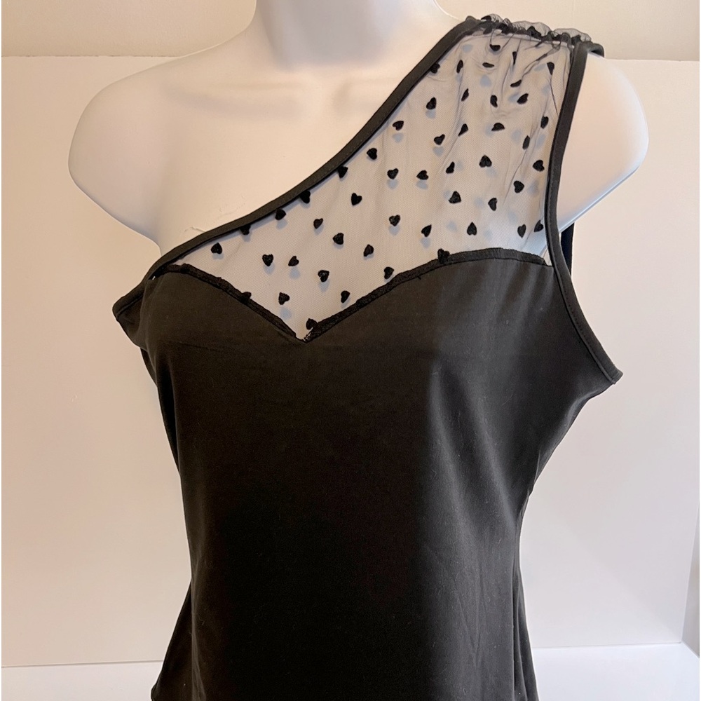 Black one shoulder top large